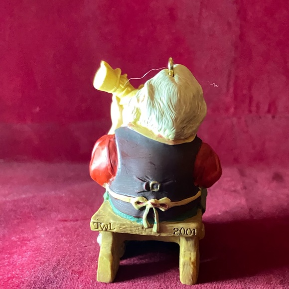 HALLMARK KEEPSAKE ORNAMENT 2001 - Picture 6 of 8